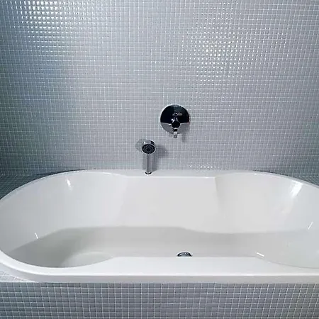 Hotel Atom
