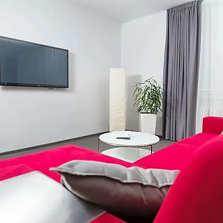 Hotel Atom 3*
