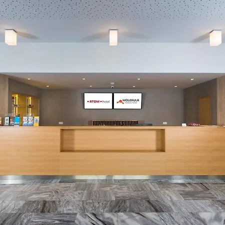 Atom Hotel 3*